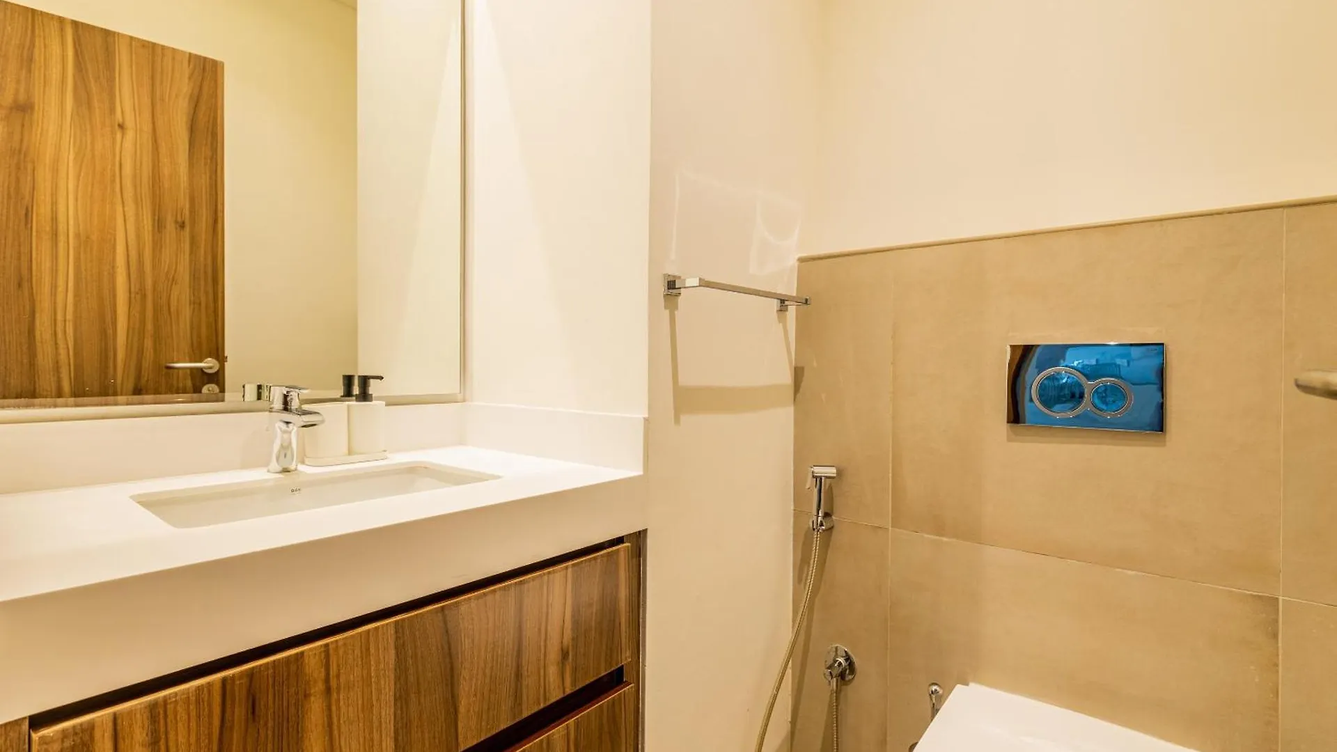 Nasma Luxury Stays - Charming Villa In Al Minaarab With Private Patio Ras al-Khaimah